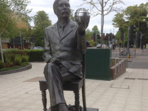 Woking Town Centre - H.G. Wells Statue